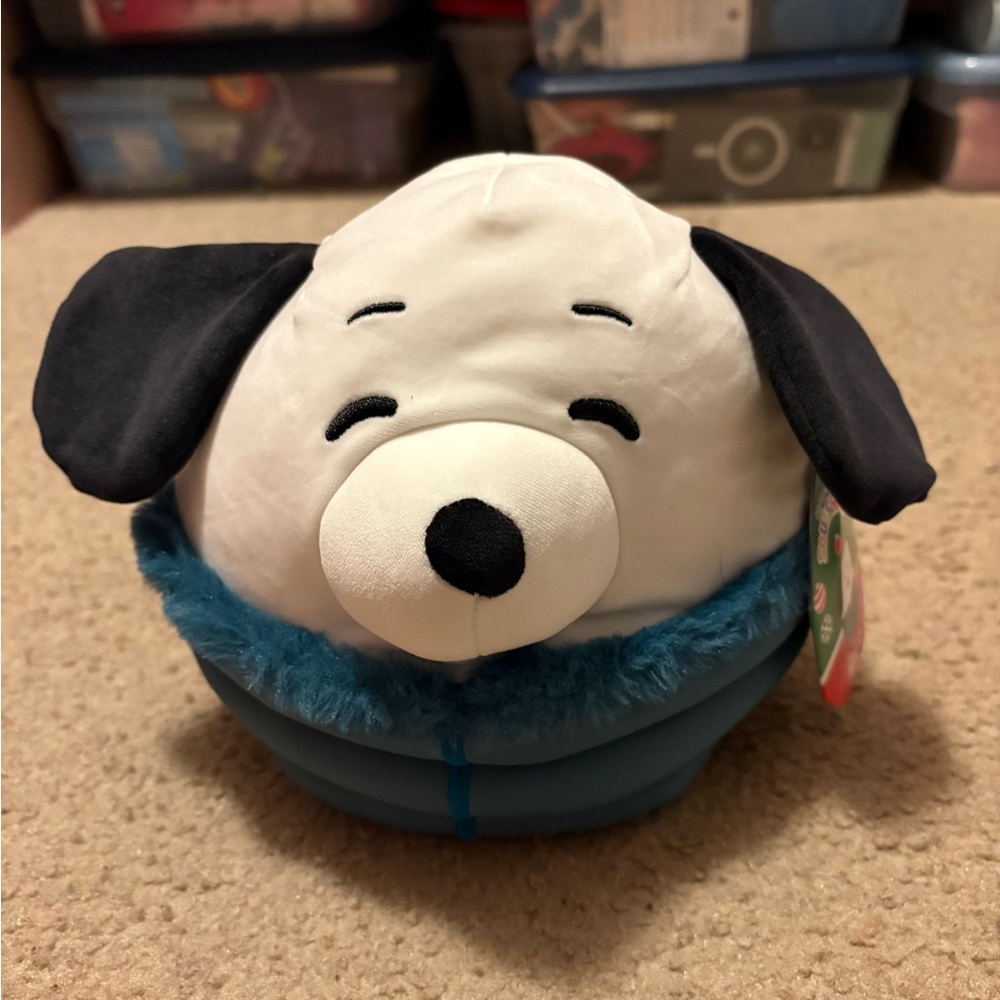 NWT Squishmallows Peanuts dog whose name is Snoopy